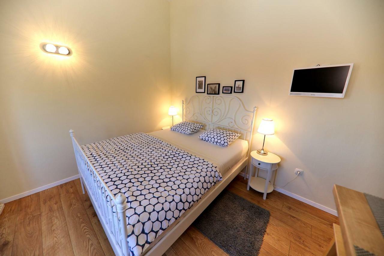 Apartments Meri-Puntamika Задар Екстериор снимка