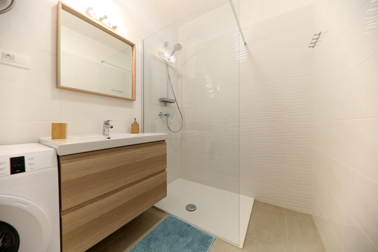 Apartments Meri-Puntamika Задар Екстериор снимка