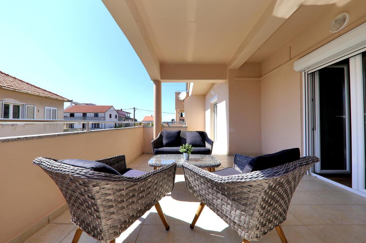 Apartments Meri-Puntamika Задар Екстериор снимка